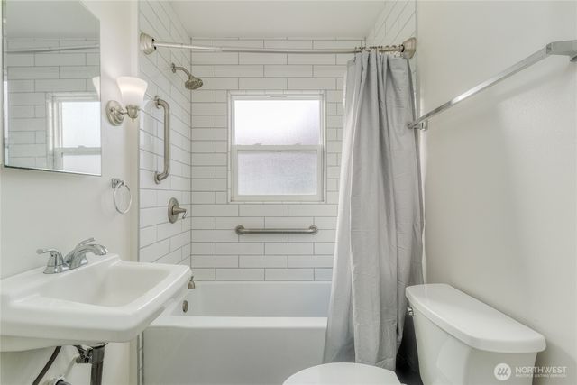 516 N Blue Street, Walla Walla, WA 99362