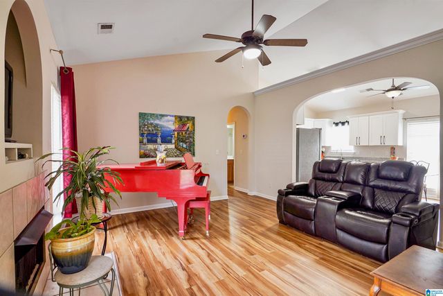 6217 LETSON FARM TRAIL, Bessemer, AL 35022