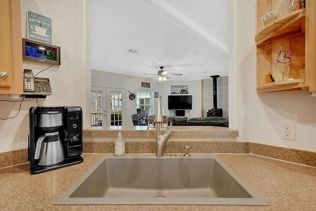 25150 Overland Dr, Volcano, CA 95689