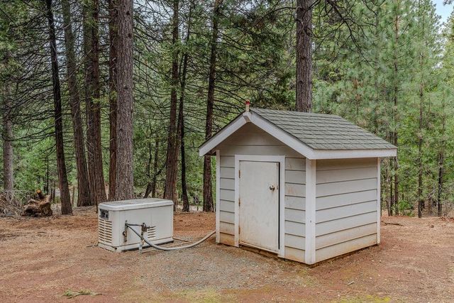 25150 Overland Dr, Volcano, CA 95689