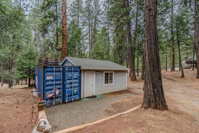 25150 Overland Dr, Volcano, CA 95689