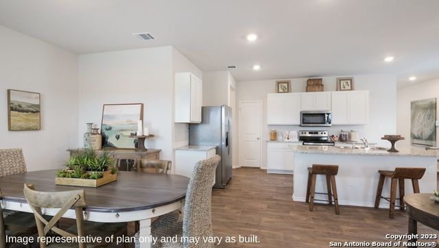 1502 Champagne Oak, New Braunfels, TX 78130