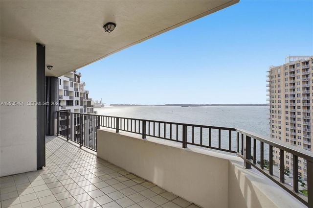 520 SE Brickell Key Drive A1615, Miami, FL 33131