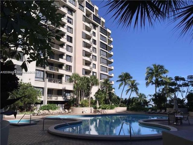 520 SE Brickell Key Drive A1615, Miami, FL 33131