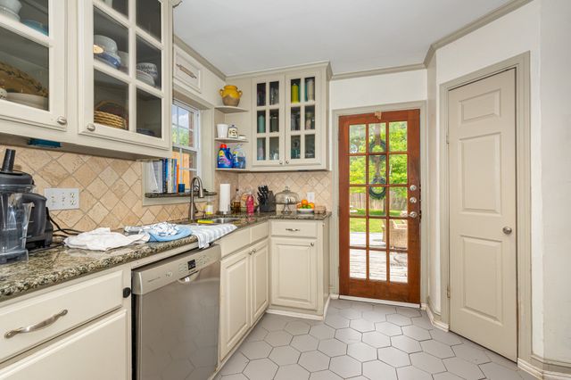 4220 Lovers Lane, University Park, TX 75225