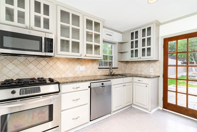 4220 Lovers Lane, University Park, TX 75225