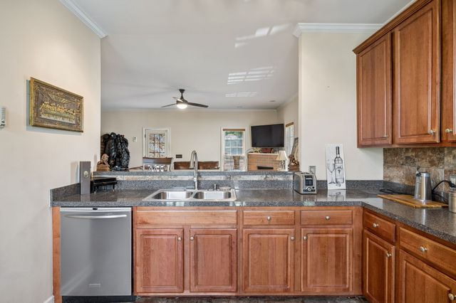 1905 28th Ave, N, Nashville, TN 37208