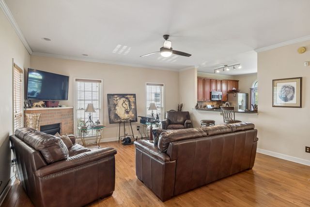 1905 28th Ave, N, Nashville, TN 37208