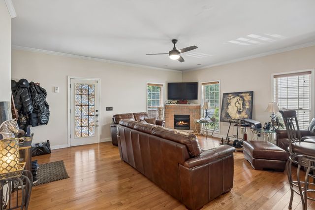 1905 28th Ave, N, Nashville, TN 37208