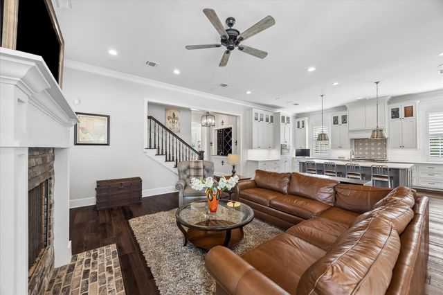 236 W 32nd Street, Houston, TX 77018