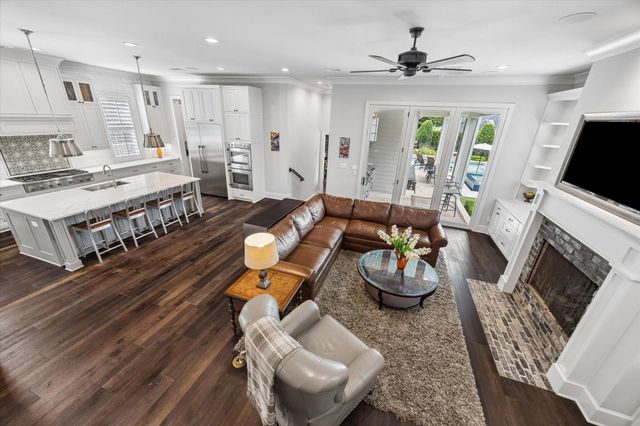 236 W 32nd Street, Houston, TX 77018