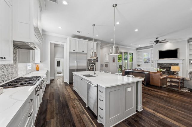 236 W 32nd Street, Houston, TX 77018