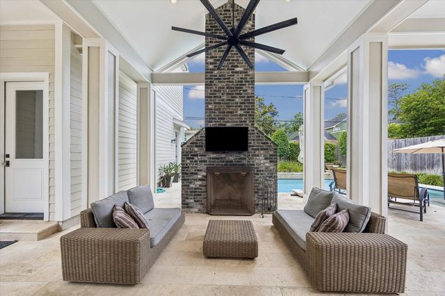 236 W 32nd Street, Houston, TX 77018
