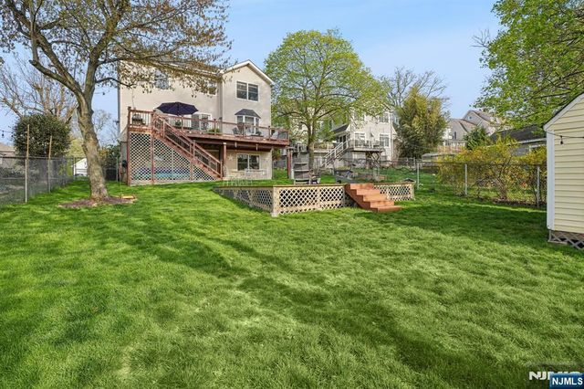 78 Elmwood Road, Cedar Grove, NJ 07009