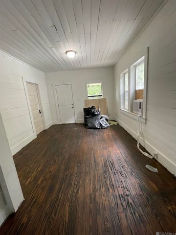 3286 Prescott Rd, Baton Rouge, LA 70805