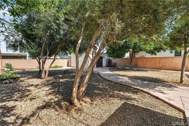 2030 Eucalyptus, Long Beach, CA 90806
