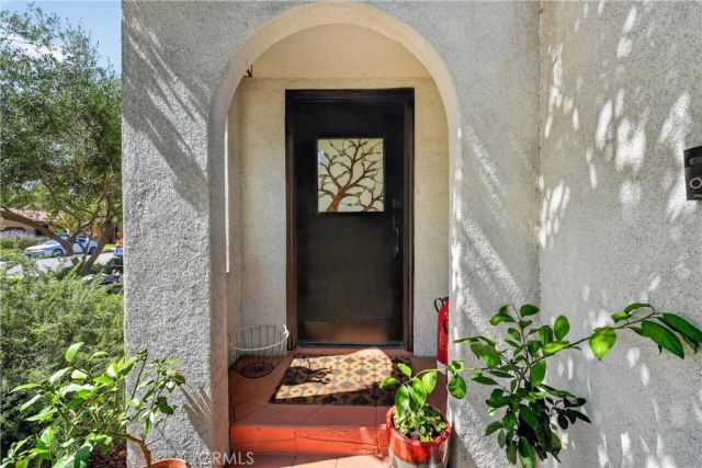 2030 Eucalyptus, Long Beach, CA 90806