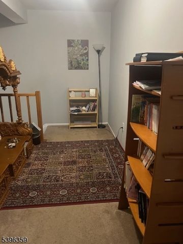 199 Hyde Park Rd, Franklin Twp., NJ 08873