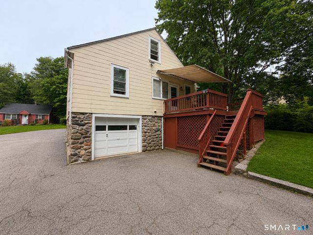 449 Oakville Avenue, Waterbury, CT 06708