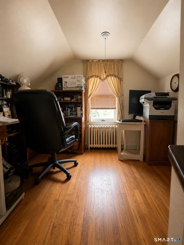 449 Oakville Avenue, Waterbury, CT 06708