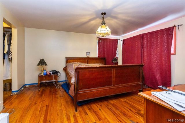 16024 Stratford Drive, Southfield, MI 48075