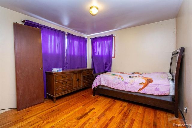 16024 Stratford Drive, Southfield, MI 48075