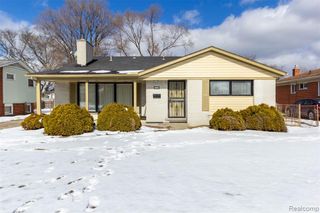 16024 Stratford Drive, Southfield, MI 48075