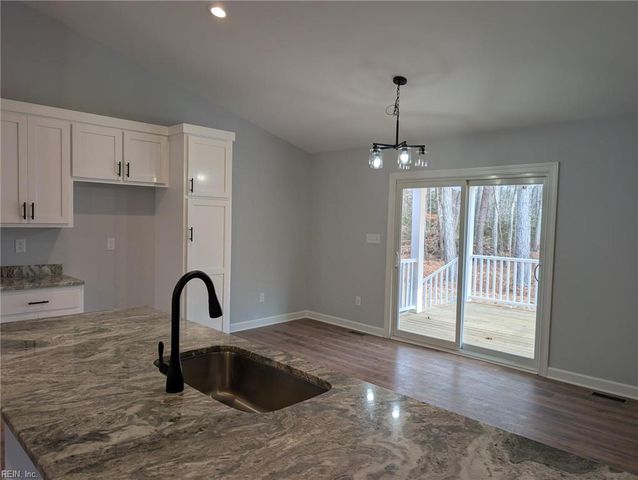 9135 George Washington HWY, Gloucester, VA 23061