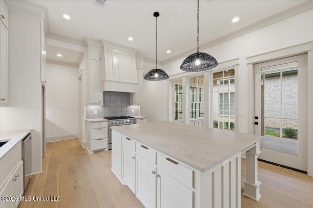 132 Water Street, Madison, MS 39110