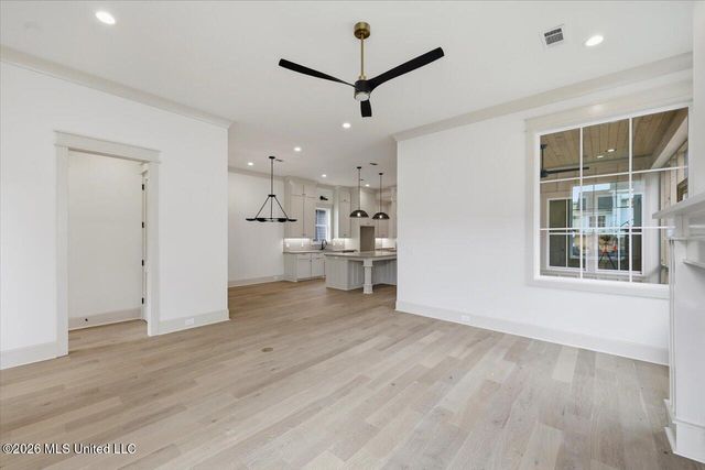 132 Water Street, Madison, MS 39110