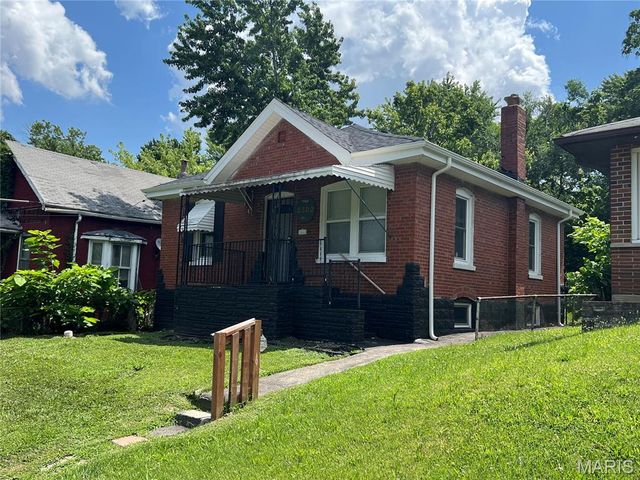 5502 Helen Avenue, St Louis, MO 63136