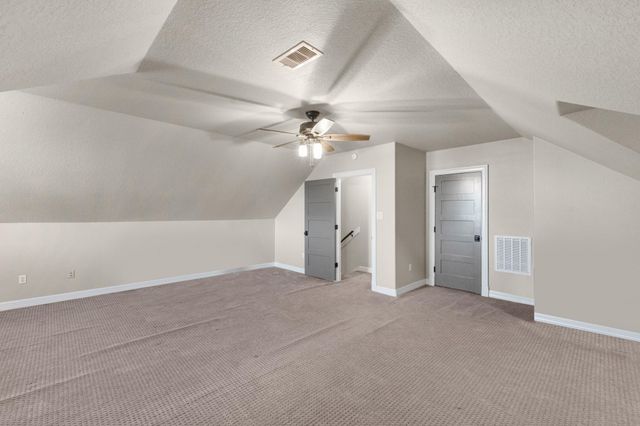 726 Stallion Circle, Angleton, TX 77515