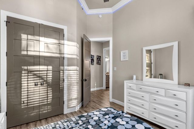 726 Stallion Circle, Angleton, TX 77515