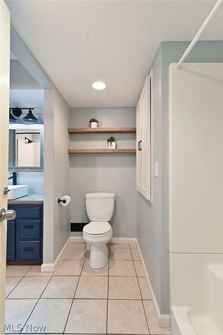1910 Tudor Street, Cuyahoga Falls, OH 44221