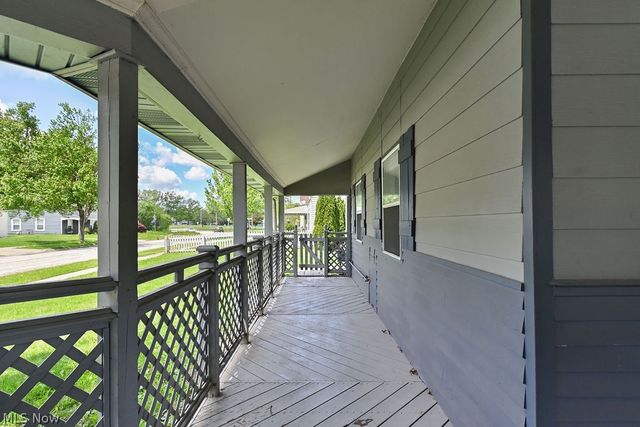 1910 Tudor Street, Cuyahoga Falls, OH 44221