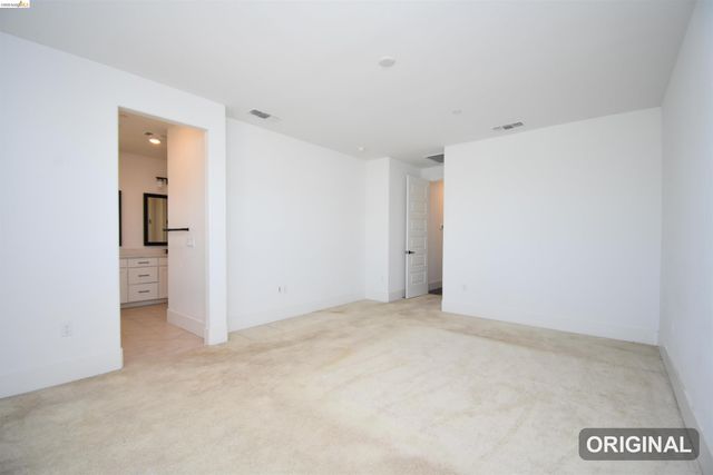2751 Macabee Dr, Lathrop, CA 95330