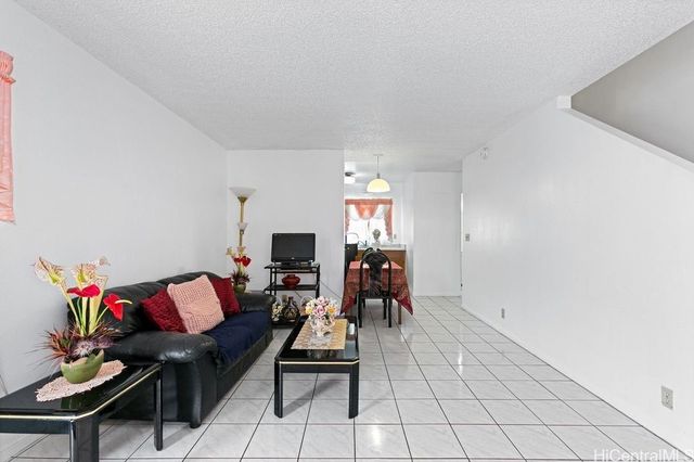 86-196 Moekolu Street, Waianae, HI 96792