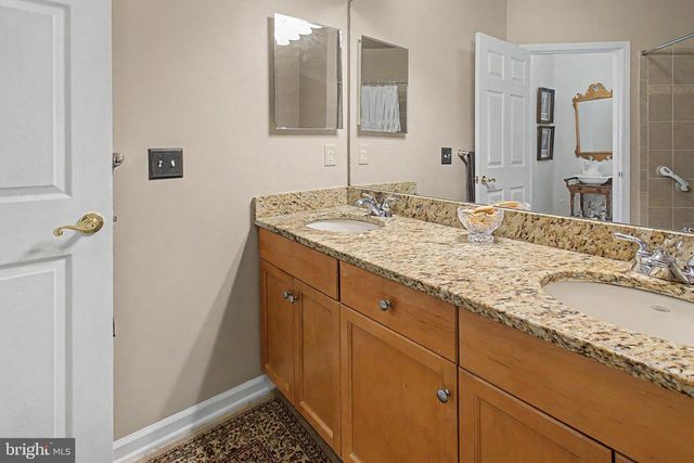 148 MASTERSON CT, Ewing, NJ 08618