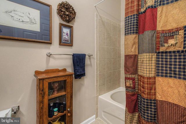 148 MASTERSON CT, Ewing, NJ 08618