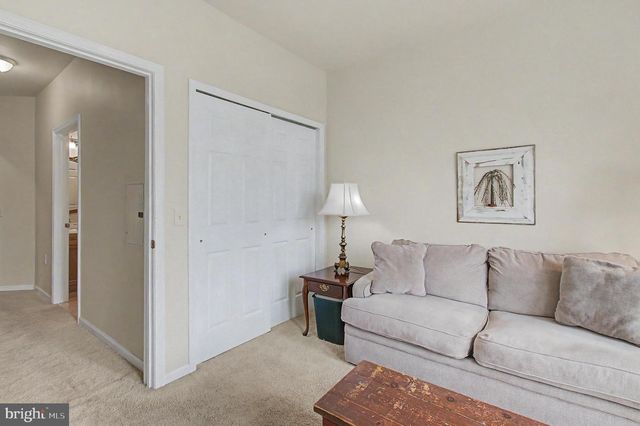 148 MASTERSON CT, Ewing, NJ 08618