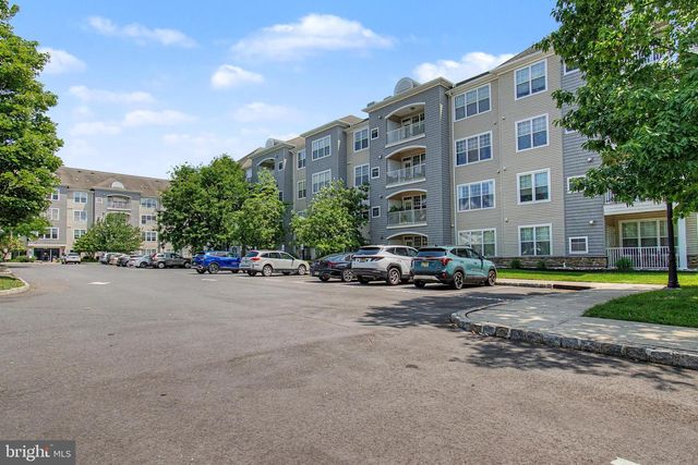 148 MASTERSON CT, Ewing, NJ 08618