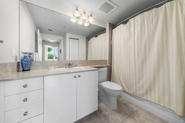 625 Casa Loma Boulevard 508, Boynton Beach, FL 33435