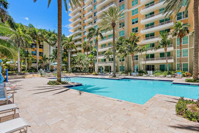 625 Casa Loma Boulevard 508, Boynton Beach, FL 33435