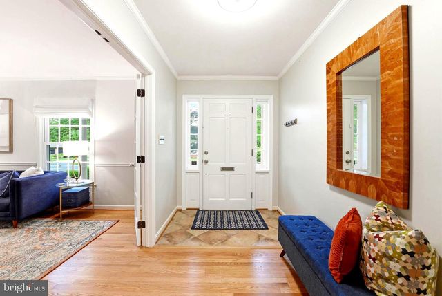 1905 WAKEFIELD ST, Alexandria, VA 22308