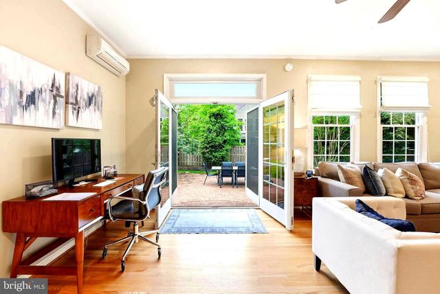 1905 WAKEFIELD ST, Alexandria, VA 22308
