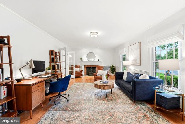 1905 WAKEFIELD ST, Alexandria, VA 22308