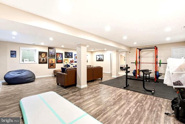 1905 WAKEFIELD ST, Alexandria, VA 22308