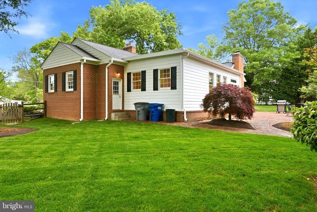 1905 WAKEFIELD ST, Alexandria, VA 22308