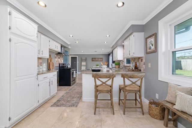 11410 Endicott Lane, Houston, TX 77035