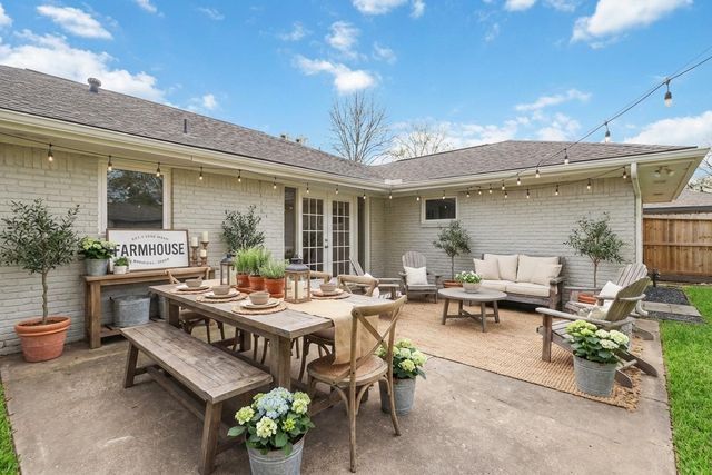 11410 Endicott Lane, Houston, TX 77035